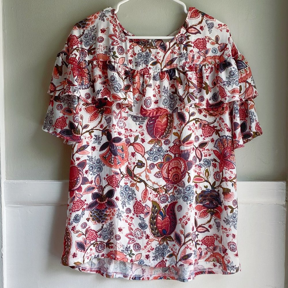LOFT pink & white flower print short sleeve blouse